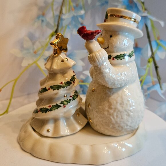 Lenox Happy Holly Days Snowman Salt and Pepper - Picture 4 of 15